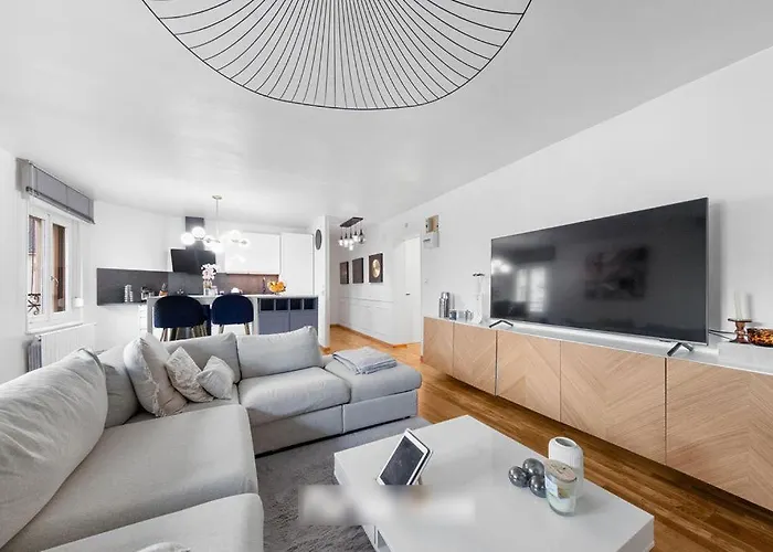 Beautiful Duplex Metz Sablon
