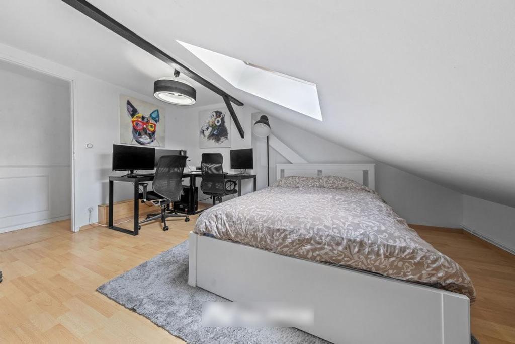Beautiful Duplex Sablon Appartement