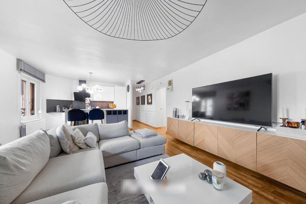 Beautiful Duplex Sablon